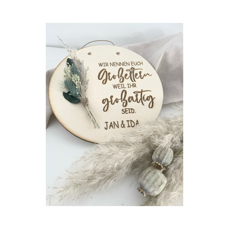 Holzscheibe Großeltern mit Trockenblumen